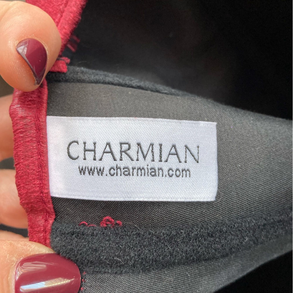 Red Renaissance Corset - Picture 3 of 4